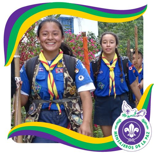 Jóvenes scout mensajeros de la paz